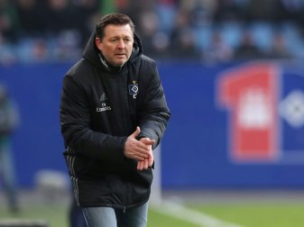 Christian Titz will mit dem HSV endlich den ersten Sieg Christian Titz will mit dem HSV endlich den ersten Sieg