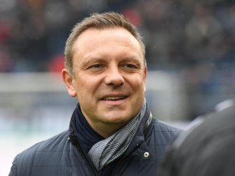 Trainer André Breitenreiter braucht dringend mit Hannover 96 ein Erfolgserlebnis. Foto: Peter Steffen Trainer André Breitenreiter braucht dringend mit Hannover 96 ein Erfolgserlebnis. Foto: Peter Steffen