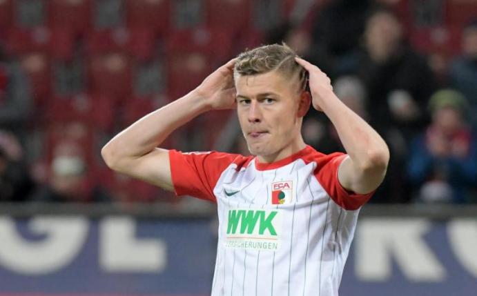 Alfred Finnbogason brennt darauf wieder für den FC Augsburg Tore zu erzielen. Foto: Stefan Puchner