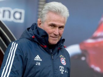 Jupp Heynckes wurde im Hotel-Aufzug von einem Ehepaar nicht erkannt. Foto: Sebastian Kahnert Jupp Heynckes wurde im Hotel-Aufzug von einem Ehepaar nicht erkannt. Foto: Sebastian Kahnert