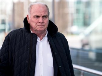 Von der Einführung einer Playoff-Runde in den Fußball hält Uli Hoeneß gar nichts. Foto: Sven Hoppe Von der Einführung einer Playoff-Runde in den Fußball hält Uli Hoeneß gar nichts. Foto: Sven Hoppe