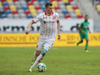 Muskelfaserriss bei Fortuna-Kapitän Oliver Fink Muskelfaserriss bei Fortuna-Kapitän Oliver Fink