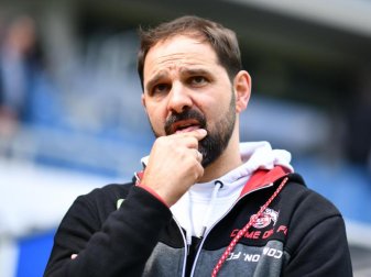 Muss beim 1. FC Köln zum Saisonende aufhören: Trainer Stefan Ruthenbeck. Foto: Uwe Anspach Muss beim 1. FC Köln zum Saisonende aufhören: Trainer Stefan Ruthenbeck. Foto: Uwe Anspach