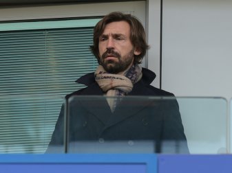 Andrea Pirlo verteidigt Gianluigi Buffon Andrea Pirlo verteidigt Gianluigi Buffon