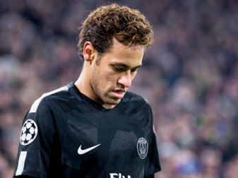 Womöglich wird Neymar erst zur WM in Russland wieder für Brasilien spielen. Foto: Sven Hoppe