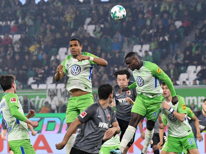 Kein Sieger im Duell Wolfsburg gegen Augsburg. Foto: Peter Steffen