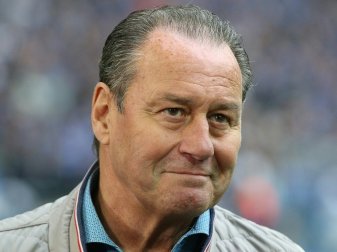 Stevens (Foto) lobt Tedesco für seine Arbeit bei S04