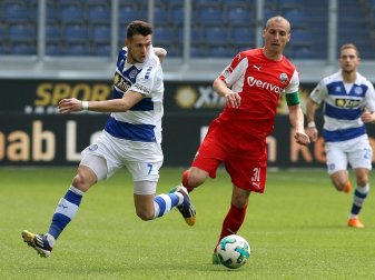 Stefan Kulovits (r.) brachte Sandhausen die Entscheidung Stefan Kulovits (r.) brachte Sandhausen die Entscheidung