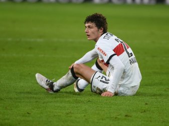 Benjamin Pavard mit Problemen am Sprunggelenk Benjamin Pavard mit Problemen am Sprunggelenk