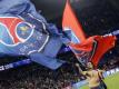 Meisterfeier: Edinson Cavani schwenkt die PSG-Fahne. Foto: Michel Euler/AP