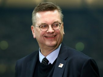 Grindel vertraut Löw unabhängig vom WM-Abscheiden Grindel vertraut Löw unabhängig vom WM-Abscheiden