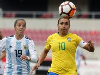 WM-Rekordtorschützin Marta reist mit Brasilien zur WM WM-Rekordtorschützin Marta reist mit Brasilien zur WM
