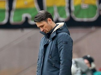 Eintracht Frankfurt verliert gegen Hertha BSC mit 0:3 Eintracht Frankfurt verliert gegen Hertha BSC mit 0:3