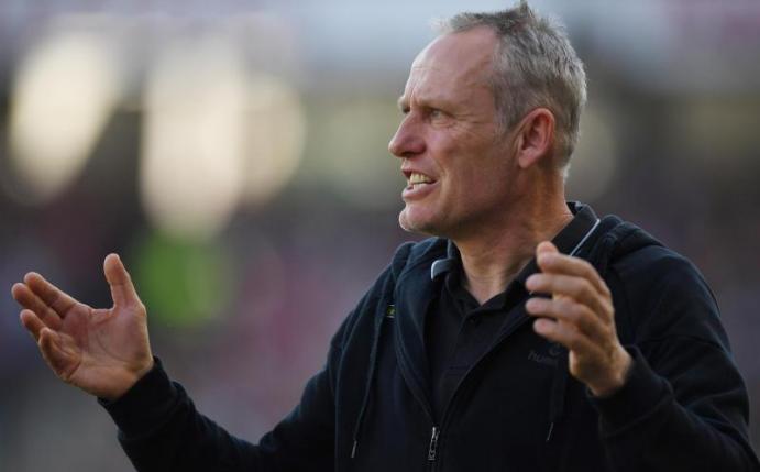 Der Freiburger Trainer Christian Streich war erneut aufgebracht. Foto: Patrick Seeger