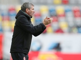 Das Team von Funkel hat den FC Ingolstadt 3:0 besiegt Das Team von Funkel hat den FC Ingolstadt 3:0 besiegt