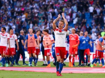 Lewis Holtby führte den Hamburger SV zum Sieg gegen Freiburg. Foto: Christian Charisius Lewis Holtby führte den Hamburger SV zum Sieg gegen Freiburg. Foto: Christian Charisius