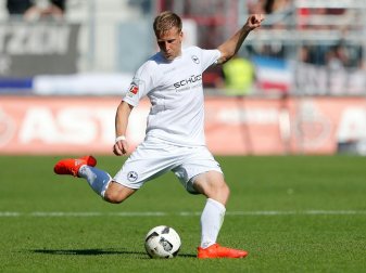 Innenverteidiger Behrendt verlängert bei der Arminia Innenverteidiger Behrendt verlängert bei der Arminia
