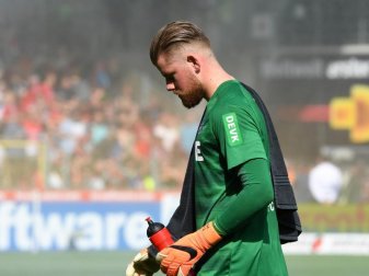 Kölns Torwart Timo Horn geht mit dem FC in die 2. Liga. Foto: Felix Kästle Kölns Torwart Timo Horn geht mit dem FC in die 2. Liga. Foto: Felix Kästle