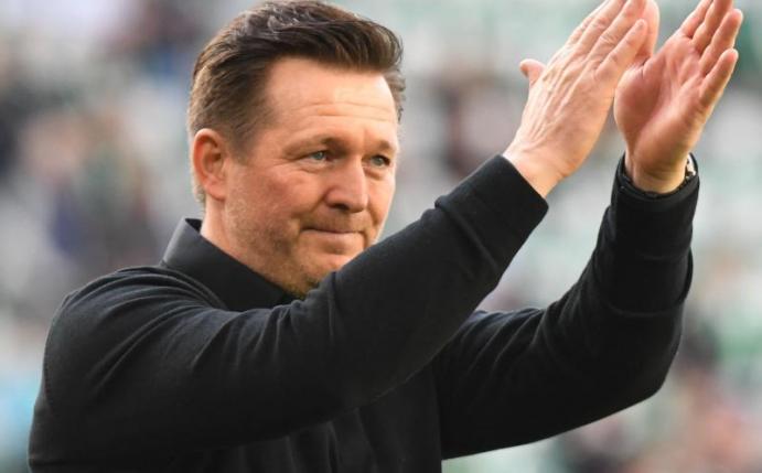Brachte den HSV wieder in die Spur: Trainer Christian Titz. Foto: Peter Steffen