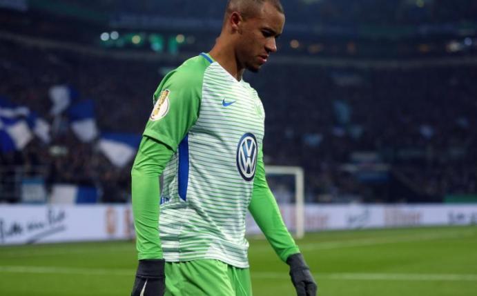 Muss erneut verletzt beim VfL Wolfsburg pausieren: Marcel Tisserand. Foto: Ina Fassbender