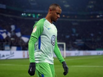 Muss erneut verletzt beim VfL Wolfsburg pausieren: Marcel Tisserand. Foto: Ina Fassbender Muss erneut verletzt beim VfL Wolfsburg pausieren: Marcel Tisserand. Foto: Ina Fassbender