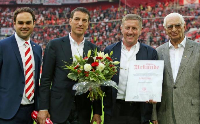 Robert Schäfer (l.) fordert Umverteilung der TV-Gelder
