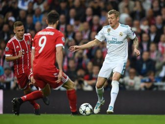 Toni Kroos (r) hat mit Real Madrid erneut das Champions-League-Finale erreicht. Foto: Andreas Gebert Toni Kroos (r) hat mit Real Madrid erneut das Champions-League-Finale erreicht. Foto: Andreas Gebert