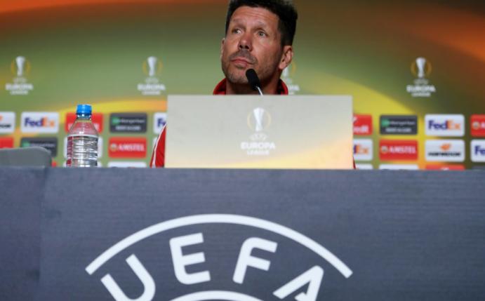 Europa-League-Finale: Diego Simeone muss zusehen