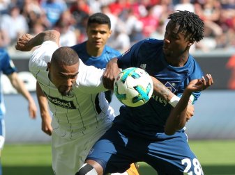 Niederlage in Frankfurt: HSV-Abstieg rückt immer näher
Niederlage in Frankfurt: HSV-Abstieg rückt immer näher
