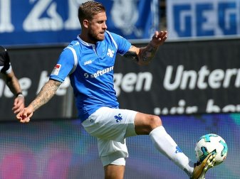 Darmstädter Tobias Kempe trifft zum 3:0 Darmstädter Tobias Kempe trifft zum 3:0