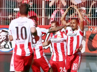 Jubel bei Union über den 3:1-Heimsieg Jubel bei Union über den 3:1-Heimsieg