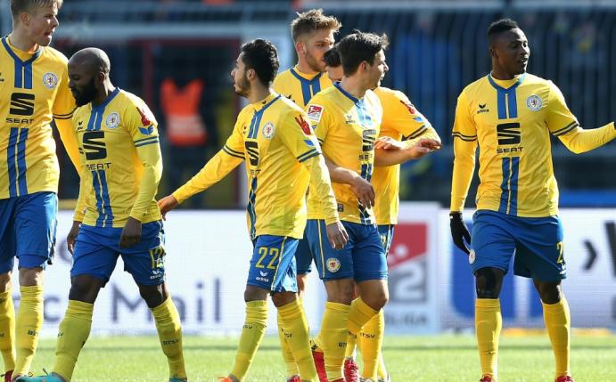Braunschweig muss weiter um den Klassenerhalt bangen