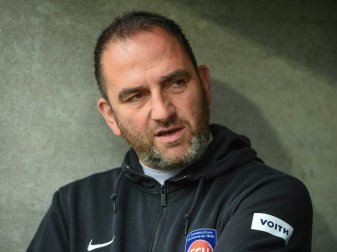 Schmidt steht mit Heidenheim am Rand zur dritten Liga Schmidt steht mit Heidenheim am Rand zur dritten Liga