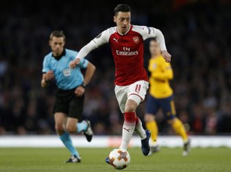 Rückenprobleme: Arsenal wohl bis Saisonende ohne Özil Rückenprobleme: Arsenal wohl bis Saisonende ohne Özil