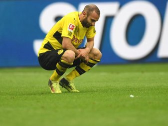 Borussia Dortmund bangt vor dem letzten Spieltag um einen Einsatz von Ömer Toprak. Foto: Ina Fassbender Borussia Dortmund bangt vor dem letzten Spieltag um einen Einsatz von Ömer Toprak. Foto: Ina Fassbender