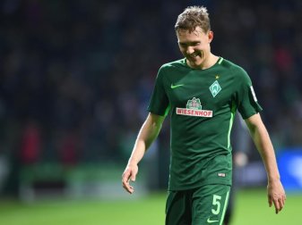 Ludwig Augustinsson fehlt momentan aufgrund eines grippalen Infekts. Foto: Carmen Jaspersen Ludwig Augustinsson fehlt momentan aufgrund eines grippalen Infekts. Foto: Carmen Jaspersen