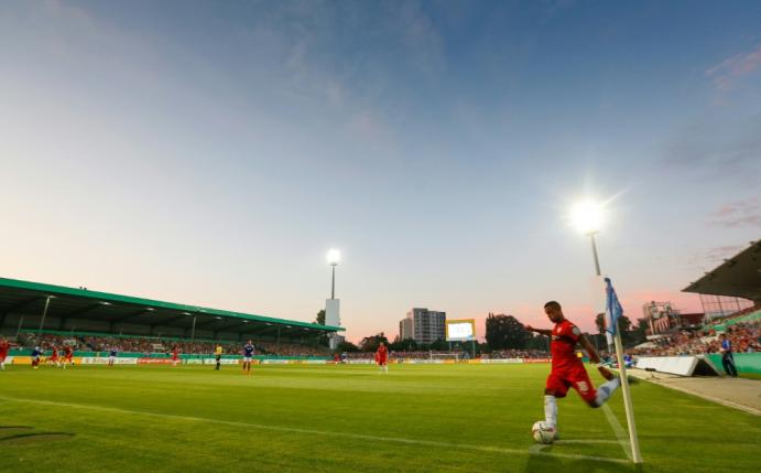 Holstein Kiel benötigt ein neues Stadion für die 1. Liga