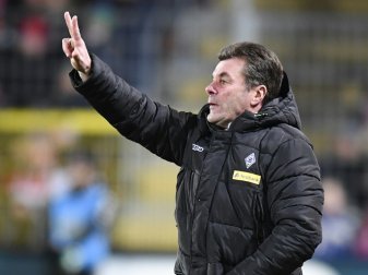 Hecking hofft auf einen Sieg seines Teams gegen den HSV Hecking hofft auf einen Sieg seines Teams gegen den HSV