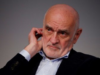 Kind rechnet weiterhin mit guter Arbeit von Horst Heldt Kind rechnet weiterhin mit guter Arbeit von Horst Heldt