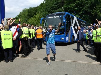 Der HSV muss heute gegen Mönchengladbach zwingend siegen Der HSV muss heute gegen Mönchengladbach zwingend siegen