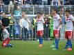 Tatsuya Ito, Douglas Santos, Albin Ekdal und Luca Waldschmidt (v.l.) scheinen fassungslos angesichts des HSV-Abstiegs. Foto: D. Reinhardt