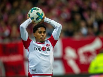 FCK gewinnt zum Abschluss - Mwene mit Doppelpack FCK gewinnt zum Abschluss - Mwene mit Doppelpack