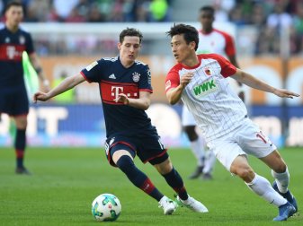 In Südkoreas vorläufigem WM-Aufgebot: Ja-Cheol Koo (r.) In Südkoreas vorläufigem WM-Aufgebot: Ja-Cheol Koo (r.)