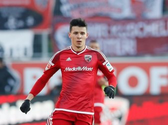 Alfredo Morales unterschreibt bei Aufsteiger Düsseldorf Alfredo Morales unterschreibt bei Aufsteiger Düsseldorf