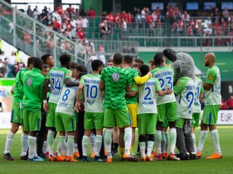 Der VfL Wolfsburg trifft in der Relegation auf Holstein Kiel. Foto: Swen Pförtner Der VfL Wolfsburg trifft in der Relegation auf Holstein Kiel. Foto: Swen Pförtner