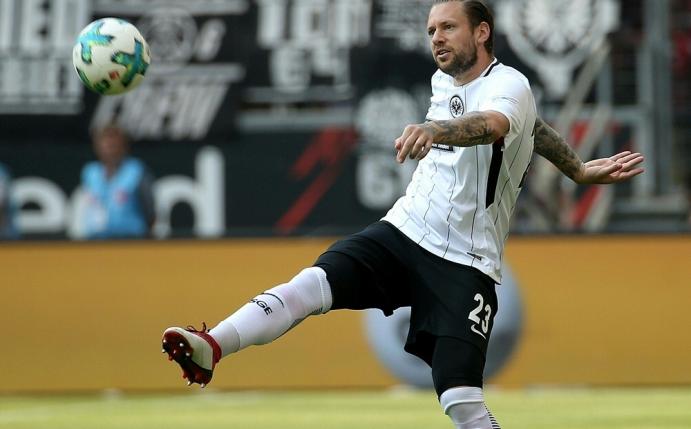 Eintracht Frankfurts Russ will alles für den Sieg geben