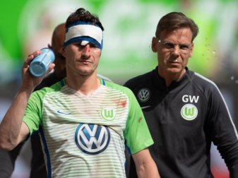 Sein Einsatz im ersten Relegationsspiel gegen Kiel ist noch fraglich: Wolfsburg-Kapitän Paul Verhaegh. Foto: Swen Pförtner Sein Einsatz im ersten Relegationsspiel gegen Kiel ist noch fraglich: Wolfsburg-Kapitän Paul Verhaegh. Foto: Swen Pförtner