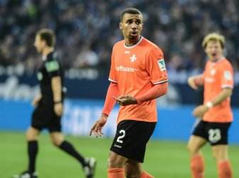 Linksverteidiger Leon Guwara verlässt Werder Bremen Linksverteidiger Leon Guwara verlässt Werder Bremen