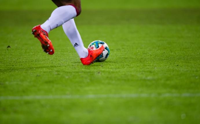 Flensburg und Cottbus spielen um die dritte Liga