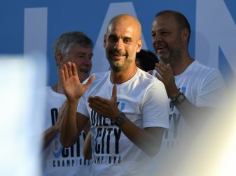 Guardiola bleibt bis 2021 bei ManCity Guardiola bleibt bis 2021 bei ManCity